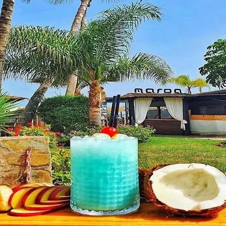 Rooftop Sun Lounge With Ocean Views *